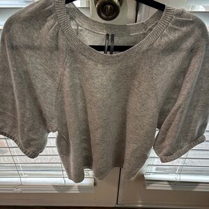 NWT puff sleeve cashmere short sleeve sweater from Anthropologie. Size M.